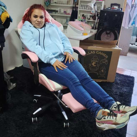 Cliente con su producto